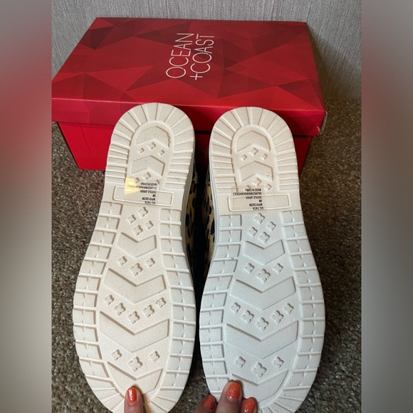 Ocean + Coast Ta Ta Booties Black Leopard size 9 - Picture 5 of 10